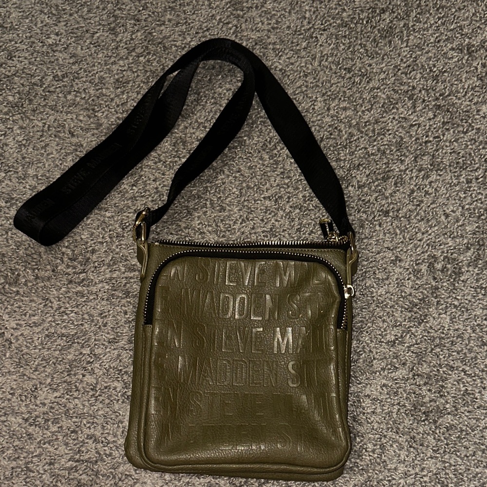 Steve Madden Olive Messenger Bag